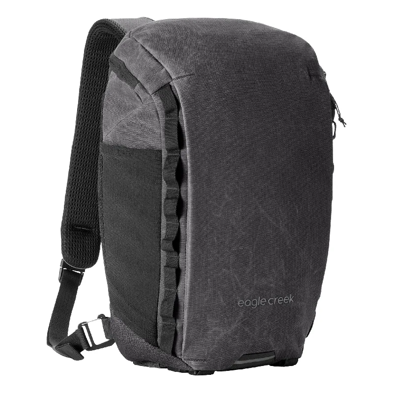 Lightweight Nylon Travel Organizer Pouches in Multicolor for Neat PackingEagle Creek Explore Sling Pack