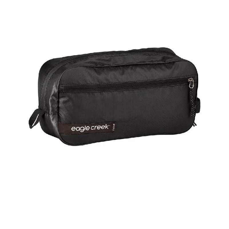 Compression Packing Cubes in Black and White for Saving Luggage SpaceEagle Creek Pack-It Isolate Quick Trip XS & S