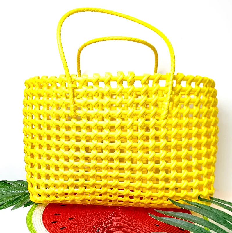Geometric - Printed Tote Bag in Multicolor for a Contemporary and Trendy OutfitBeachy Brights Basket Tote Bag in Yellow Geometric - Printed Tote Bag in Multicolor for a Contemporary and Trendy OutfitBeachy Brights Basket Tote Bag in Yellow