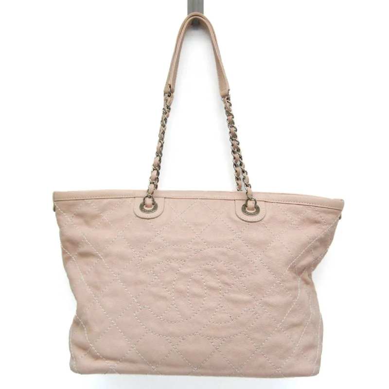 Geometric - Printed Tote Bag in Multicolor for a Contemporary and Trendy OutfitChanel -  Leather Tote Bag (Pre-Owned)