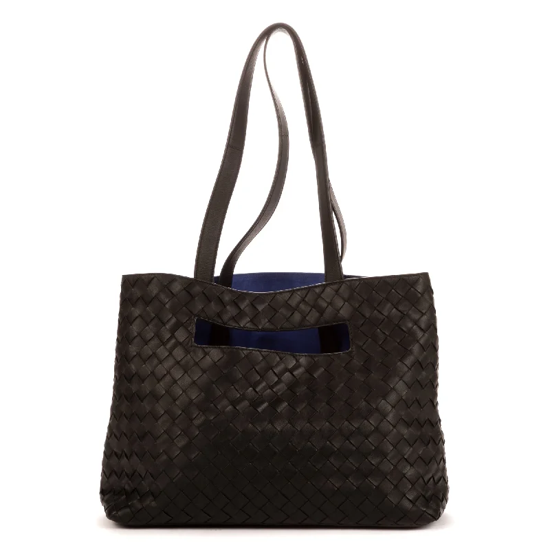 Metallic Tote Bag in Rose Gold with Chain Handles for a Glamorous Night OutEast West Tote