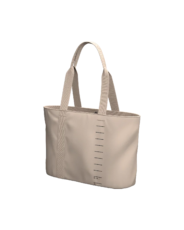 Monogrammed Tote Bag in Brown Leather with Personalized Initials for a Custom and Elegant TouchEssential Tote 16L Fogbow Beige