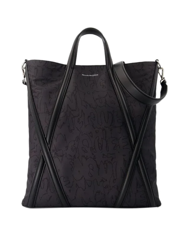 Oversized Jute Tote Bag in Natural Color with Rope Handles for a Beach VacationHarness Shopper Bag - Alexander McQueen - Nylon - Black