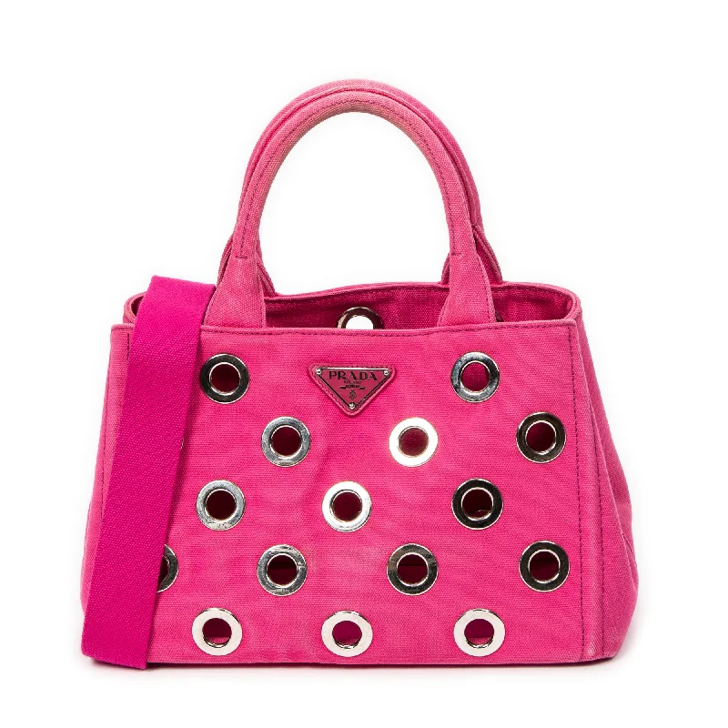 Metallic Tote Bag in Rose Gold with Chain Handles for a Glamorous Night OutSmall Grommet Canapa Tote
