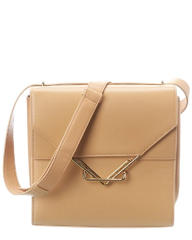 Women's Canvas Shoulder Bag in Navy with Striped Pattern for Beach TripsBottega Veneta The Clip Leather Shoulder Bag
