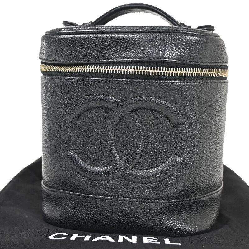 Women's Embroidered Silk Evening Bag in Navy for WeddingsChanel Vanity  Leather Clutch Bag (Pre-Owned)