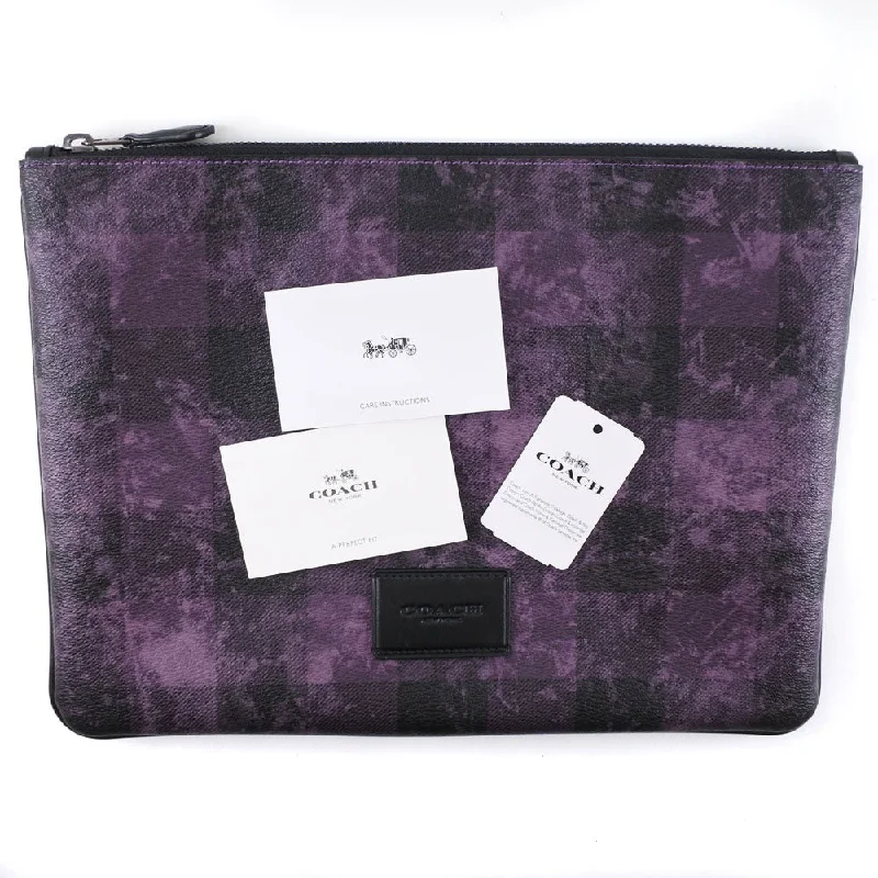 Snake - Skin Effect Clutch in Green for Exotic PartiesCoach  Canvas Clutch Bag (Pre-Owned)