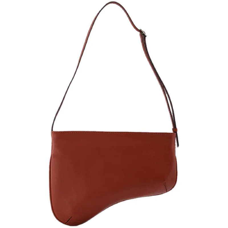 Shoulder Bag with Geometric Pattern in Multicolor for a Contemporary StyleCurve Bag in Red Leather Shoulder Bag with Geometric Pattern in Multicolor for a Contemporary StyleCurve Bag in Red Leather