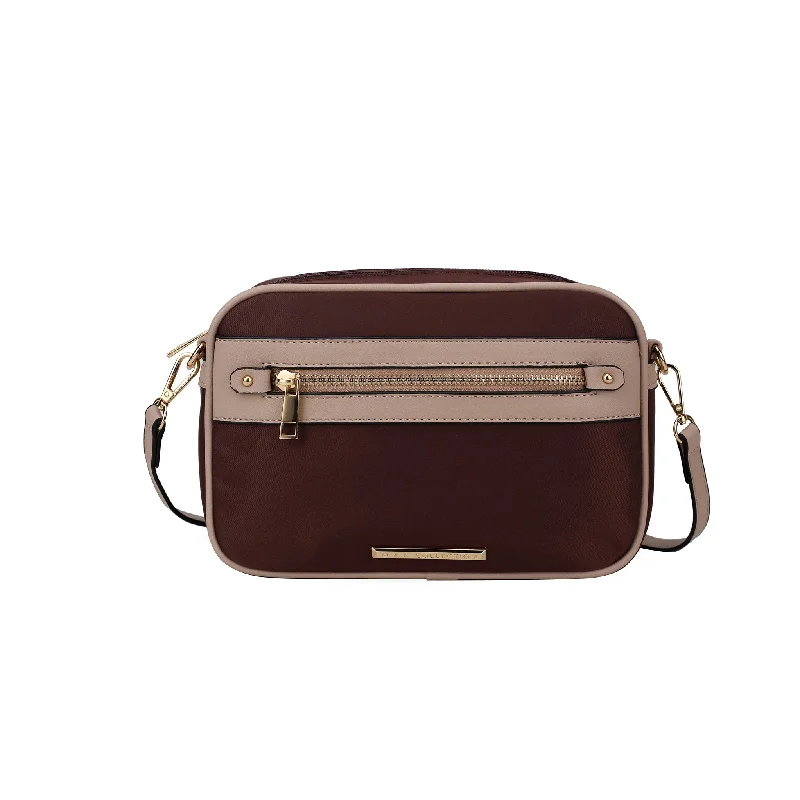 Crossbody Shoulder Bag in Black Leather with Gold Hardware for Night OutsJimena Shoulder Bag