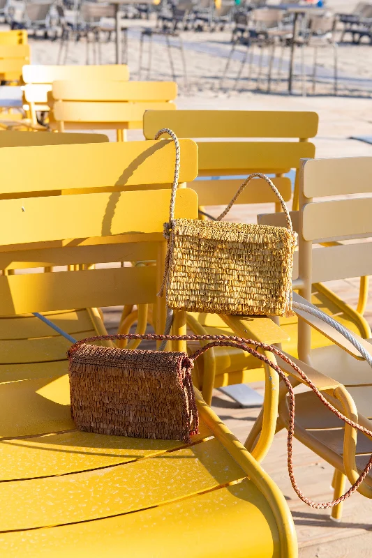 Metallic Shoulder Bag in Gold for Special OccasionsKANANGA Bag