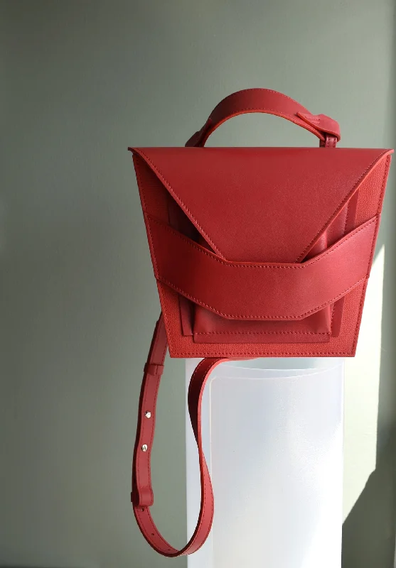 Shoulder Bag with Geometric Pattern in Multicolor for a Contemporary StyleLayered Red Bag