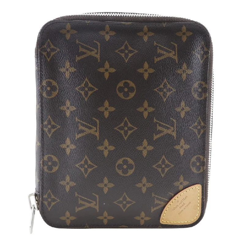 Snake - Skin Effect Clutch in Green for Exotic PartiesLouis Vuitton Horizon  Canvas Clutch Bag (Pre-Owned)