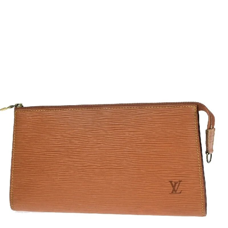 Leather Clutch with Chain Strap in Black for Cocktail PartiesLouis Vuitton Pochette Accessoires  Leather Clutch Bag (Pre-Owned)