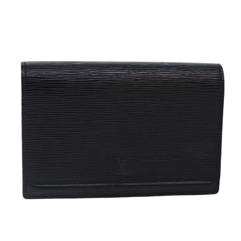 Women's Lizard - Print Clutch in Brown for a Chic LookLouis Vuitton Tilsitt  Leather Clutch Bag (Pre-Owned)