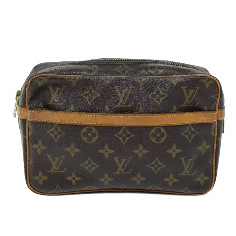 Leather Clutch with Chain Strap in Black for Cocktail PartiesLouis Vuitton Trousse De Toilette Canvas Clutch Bag (Pre-Owned) Leather Clutch with Chain Strap in Black for Cocktail PartiesLouis Vuitton Trousse De Toilette Canvas Clutch Bag (Pre-Owned)