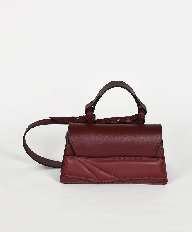 Suede Shoulder Bag in Pink with Tassel Accents for Casual OutingsMini Balance Bag Táska - Dark Red - Personalization