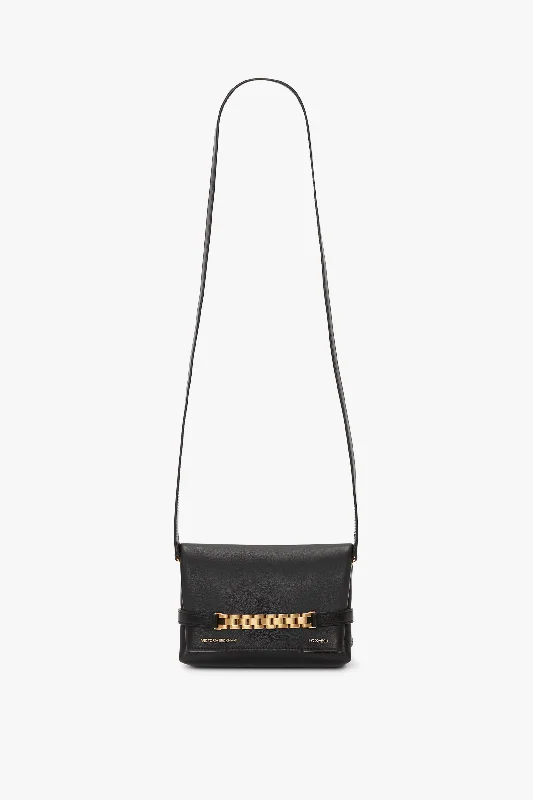 Pvc Shoulder Bag in Clear with Glitter for a Fun and Modern LookMini Chain Pouch Bag With Long Strap In Black Leather