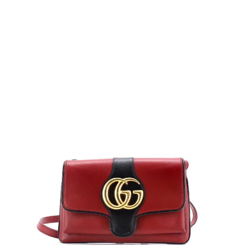 Pvc Shoulder Bag in Clear with Glitter for a Fun and Modern LookArli Shoulder Bag Leather Small