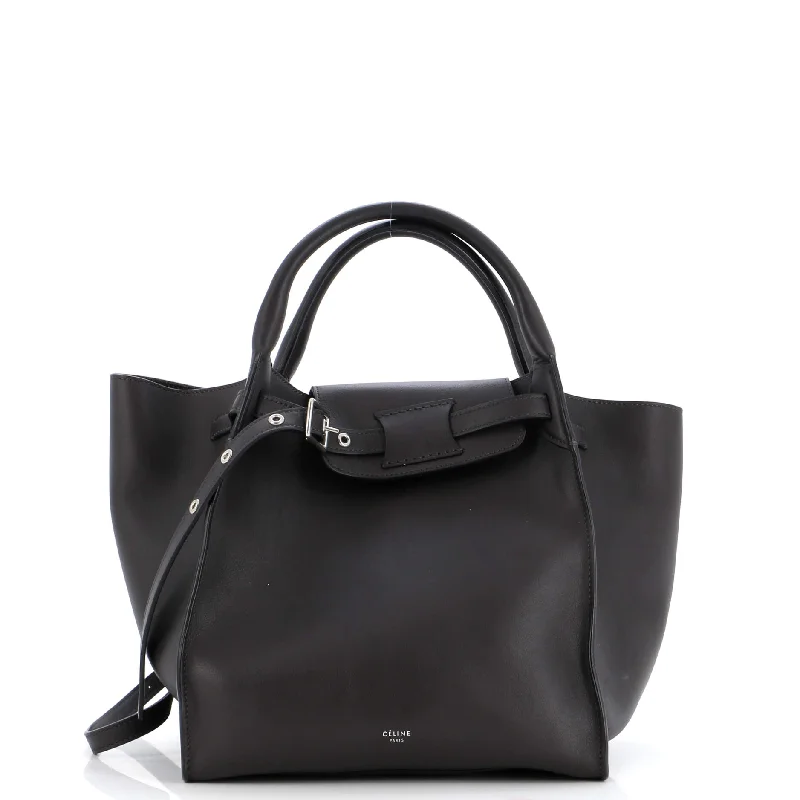 Leather Shoulder Bag with Magnetic Closure in Black for Quick AccessBig Bag Smooth Calfskin Small
