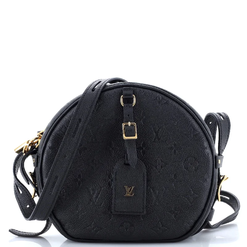 Waterproof Nylon Crossbody Bag in Navy Blue for Outdoor Hiking TripsBoite Chapeau Souple Bag Monogram Empreinte Leather MM