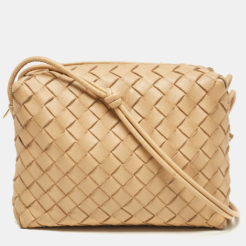Quilted Leather Crossbody Bag in Cream for a Classic and Elegant AppearanceBottega Veneta Beige Intrecciato Leather Small Loop Camera Bag