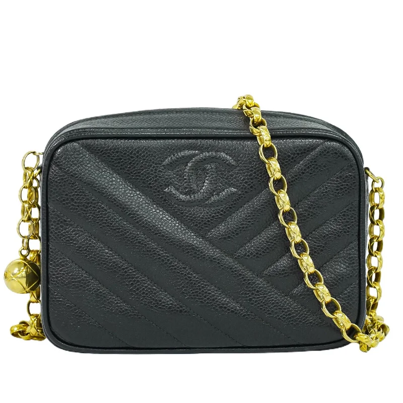 Shoulder Bag with Geometric Pattern in Multicolor for a Contemporary StyleChanel Camera  Leather Shoulder Bag (Pre-Owned)
