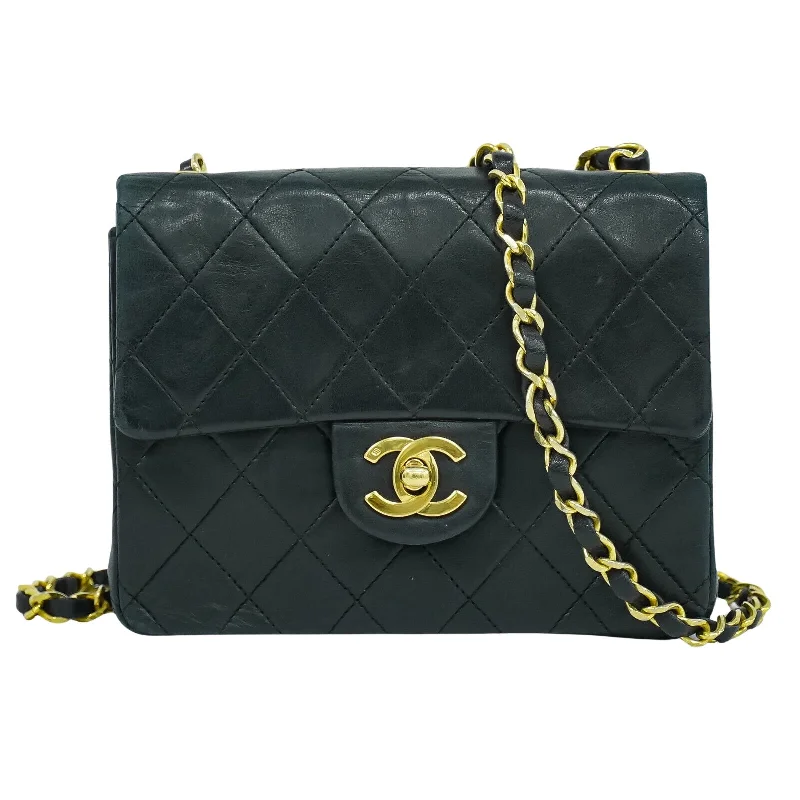 Metallic Shoulder Bag in Gold for Special OccasionsChanel Timeless  Leather Shoulder Bag (Pre-Owned)