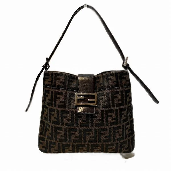 Women's Shoulder Bag with Floral Embroidery in Purple for Spring WalksFendi Mamma Baguette Shoulder Bag