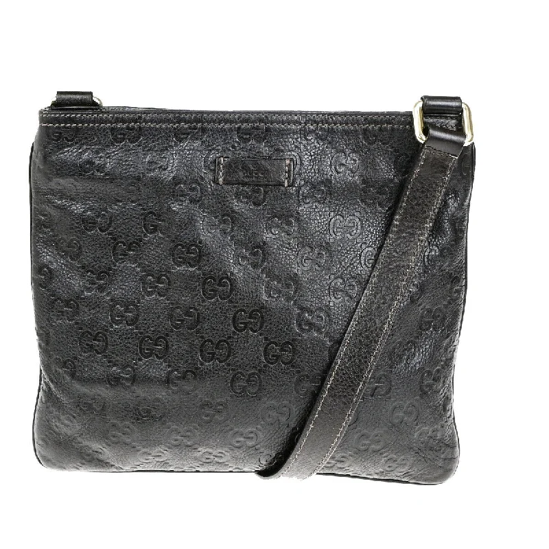 Women's Shoulder Bag with Faux Fur Strap in White for Winter StyleGucci Guccissima  Leather Shoulder Bag (Pre-Owned)