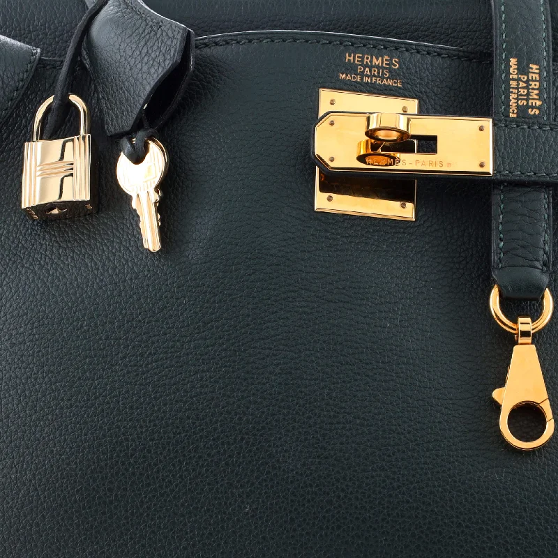 Shoulder Bag with Chain Strap in Silver for a Trendy AppearanceKelly Handbag Vert Foncé Evergrain with Gold Hardware 32