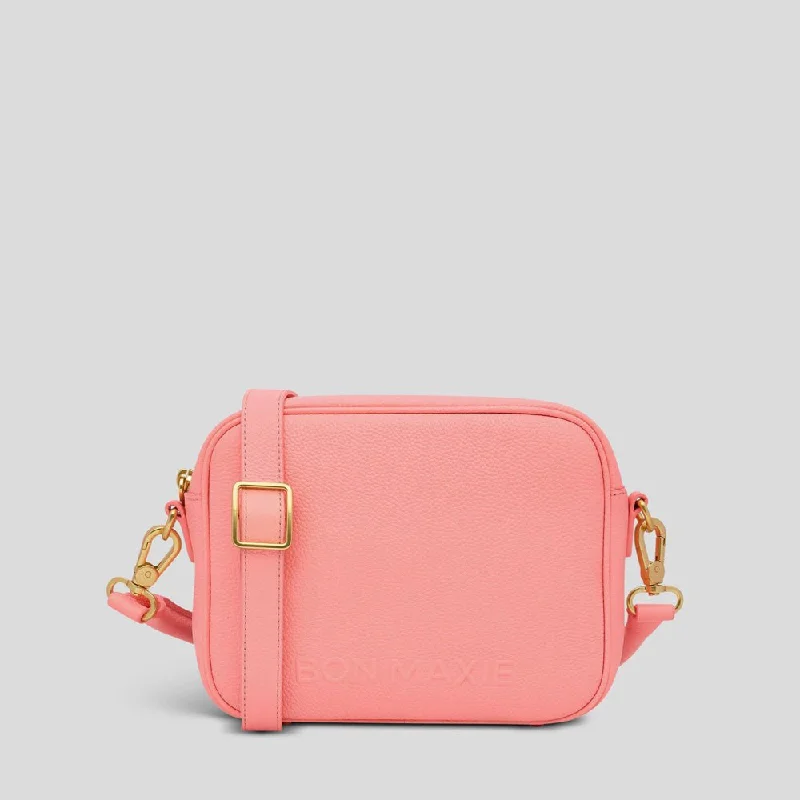 Women's Crossbody Bag with Chain Strap in Gold for a Glamorous TouchSidekick Crossbody Bag -- Electric Peach Women's Crossbody Bag with Chain Strap in Gold for a Glamorous TouchSidekick Crossbody Bag -- Electric Peach