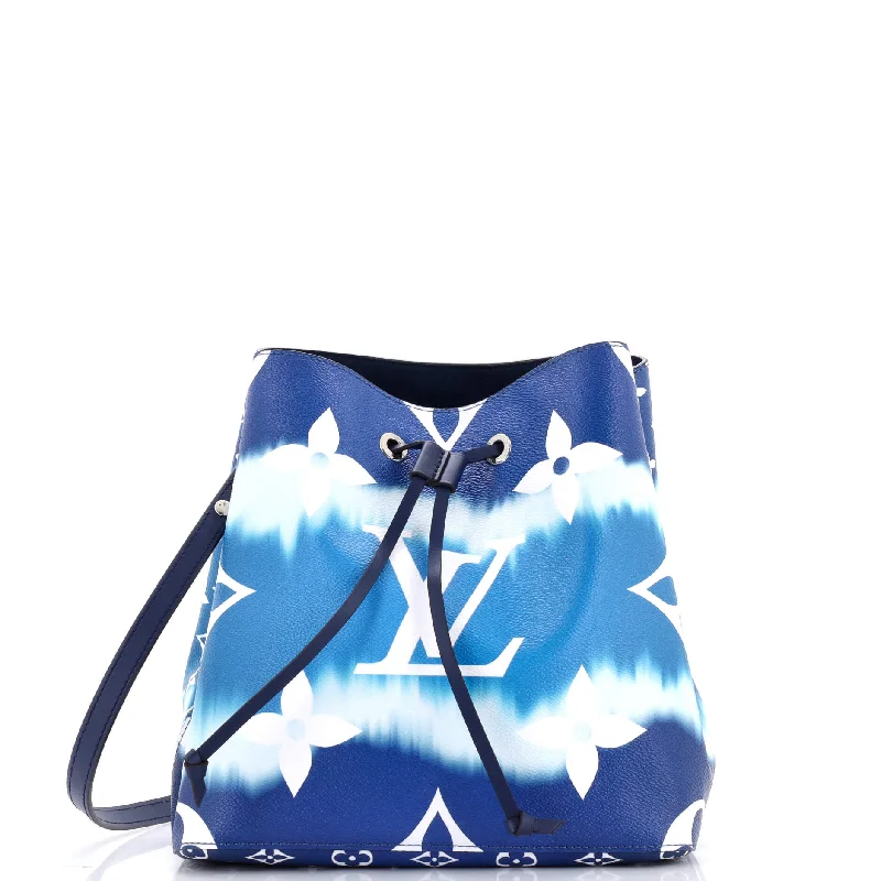 Women's Canvas Shoulder Bag in Navy with Striped Pattern for Beach TripsNeoNoe Handbag Limited Edition Escale Monogram Giant MM