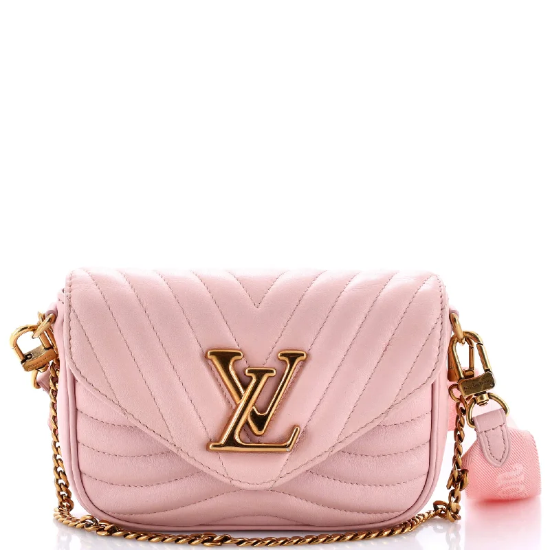 Straw Crossbody Bag in Natural Color for Beach Vacations and Summer DaysNew Wave Multi Pochette Quilted Leather