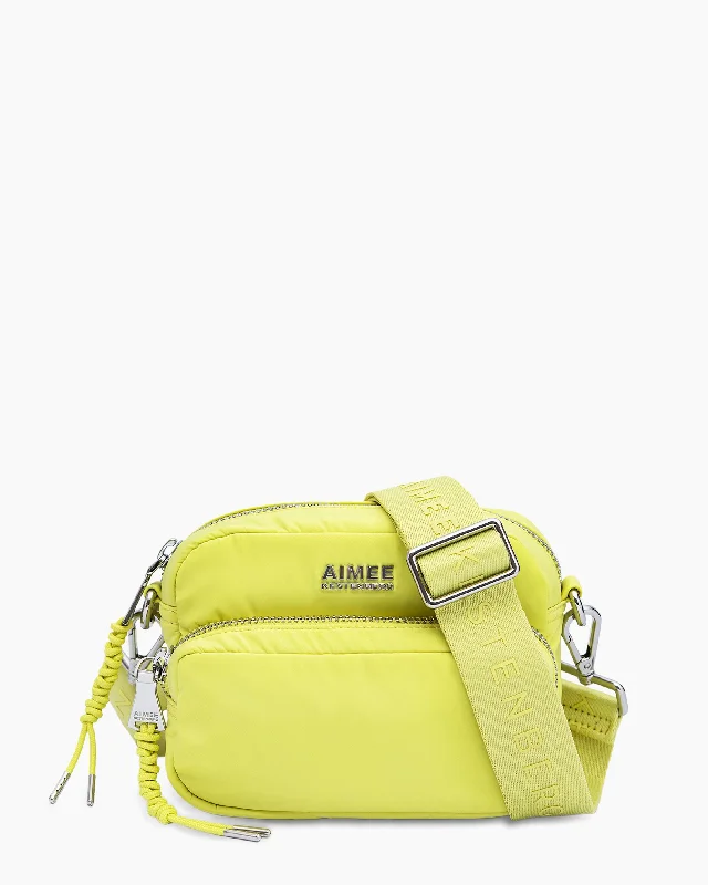Women's Crossbody Bag with Chain Strap in Gold for a Glamorous TouchNylon Camera Crossbody Women's Crossbody Bag with Chain Strap in Gold for a Glamorous TouchNylon Camera Crossbody