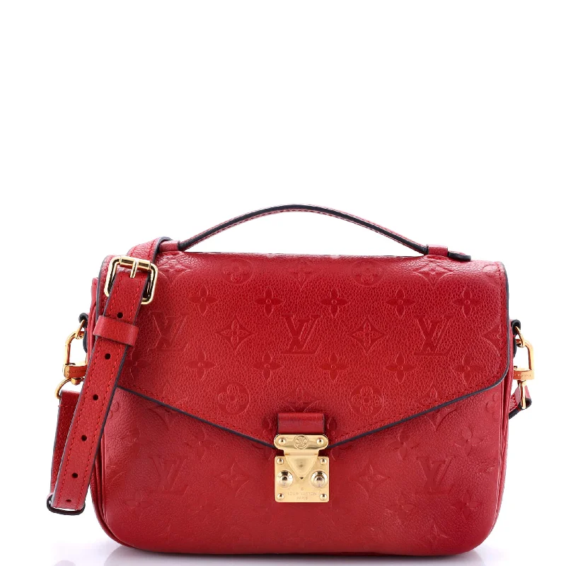 Straw Crossbody Bag in Natural Color for Beach Vacations and Summer DaysPochette Metis Monogram Empreinte Leather