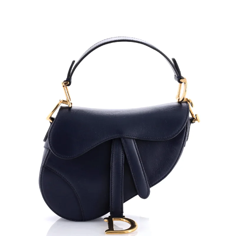 Quilted Shoulder Bag in Cream for a Classic and Elegant LookSaddle Handbag Leather Mini