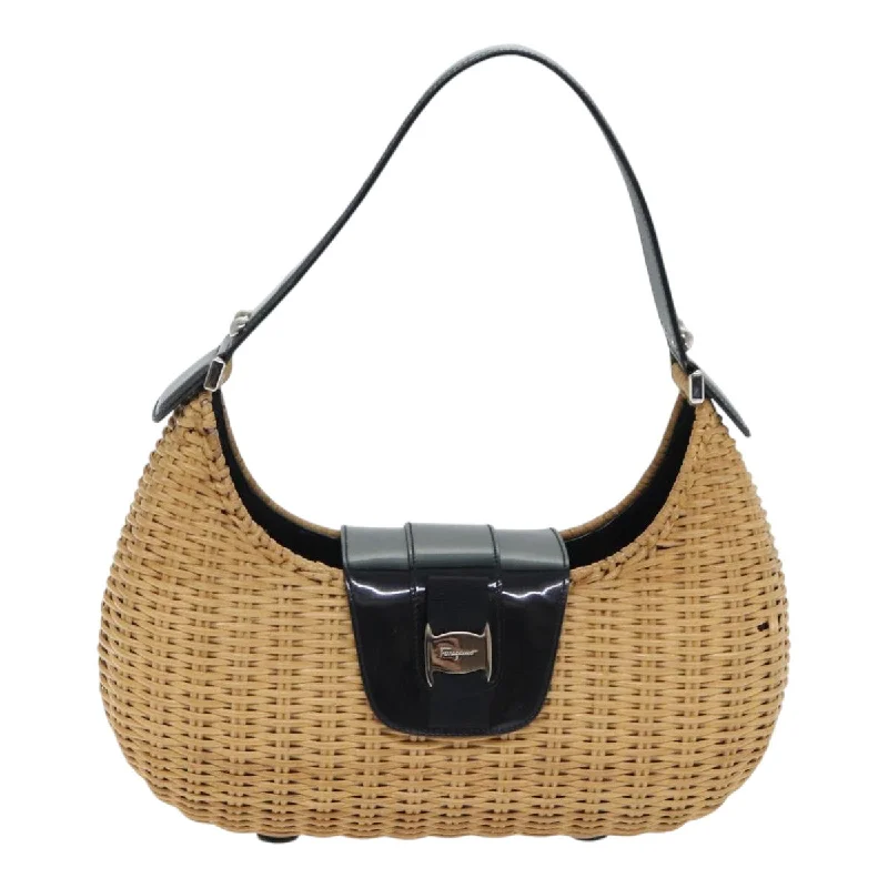 Shoulder Bag with Chain Strap in Silver for a Trendy AppearanceSalvatore Ferragamo  Wood Shoulder Bag (Pre-Owned)