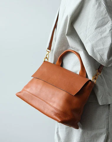 Large Faux Leather Crossbody Bag in Brown with Tassel Details for Casual TravelStylish LEATHER WOMEN Handbag SHOULDER BAG Crossbody Purse FOR WOMEN